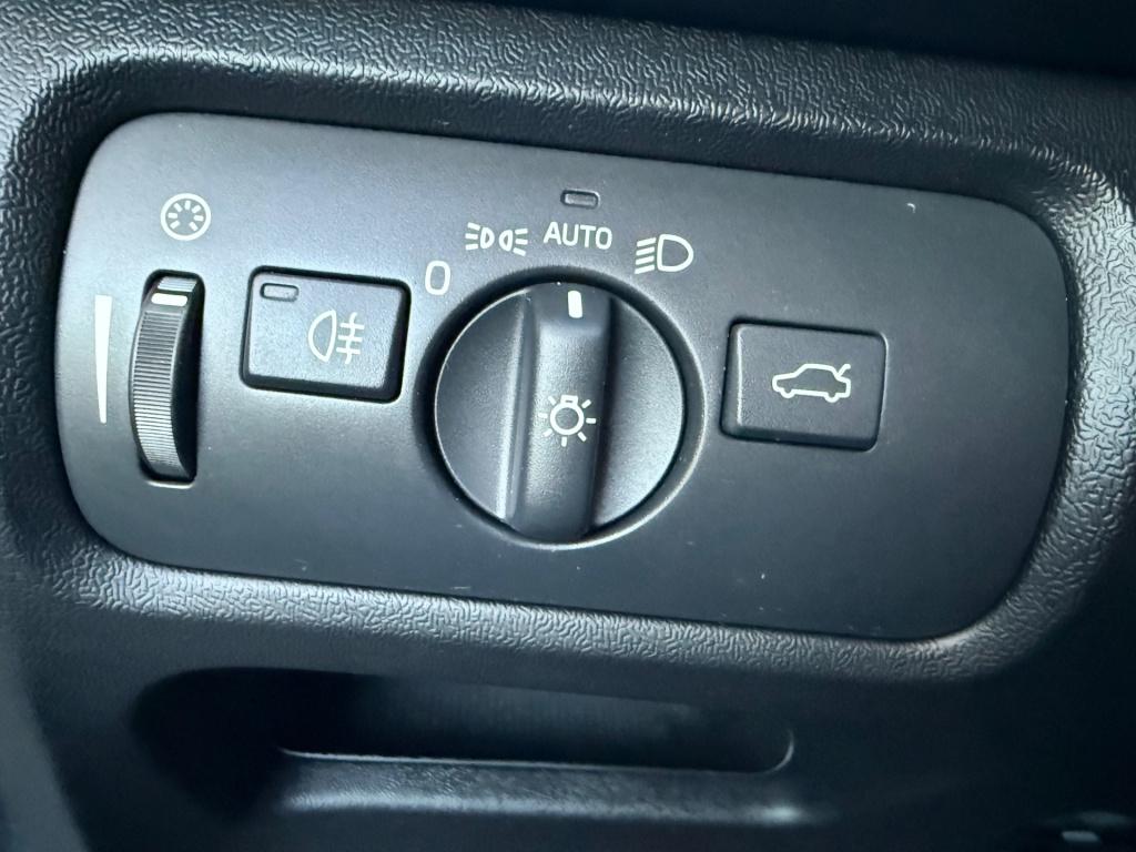 Volvo V40 1.5 t3 dynamic edition