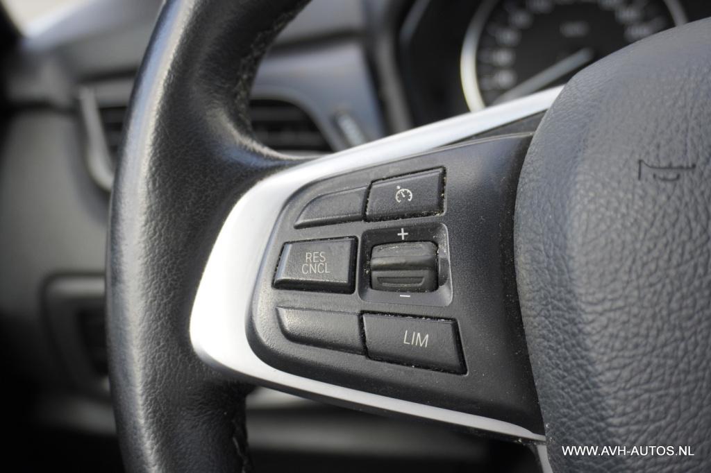 BMW 2-serie gran tourer 216d centennial high executive