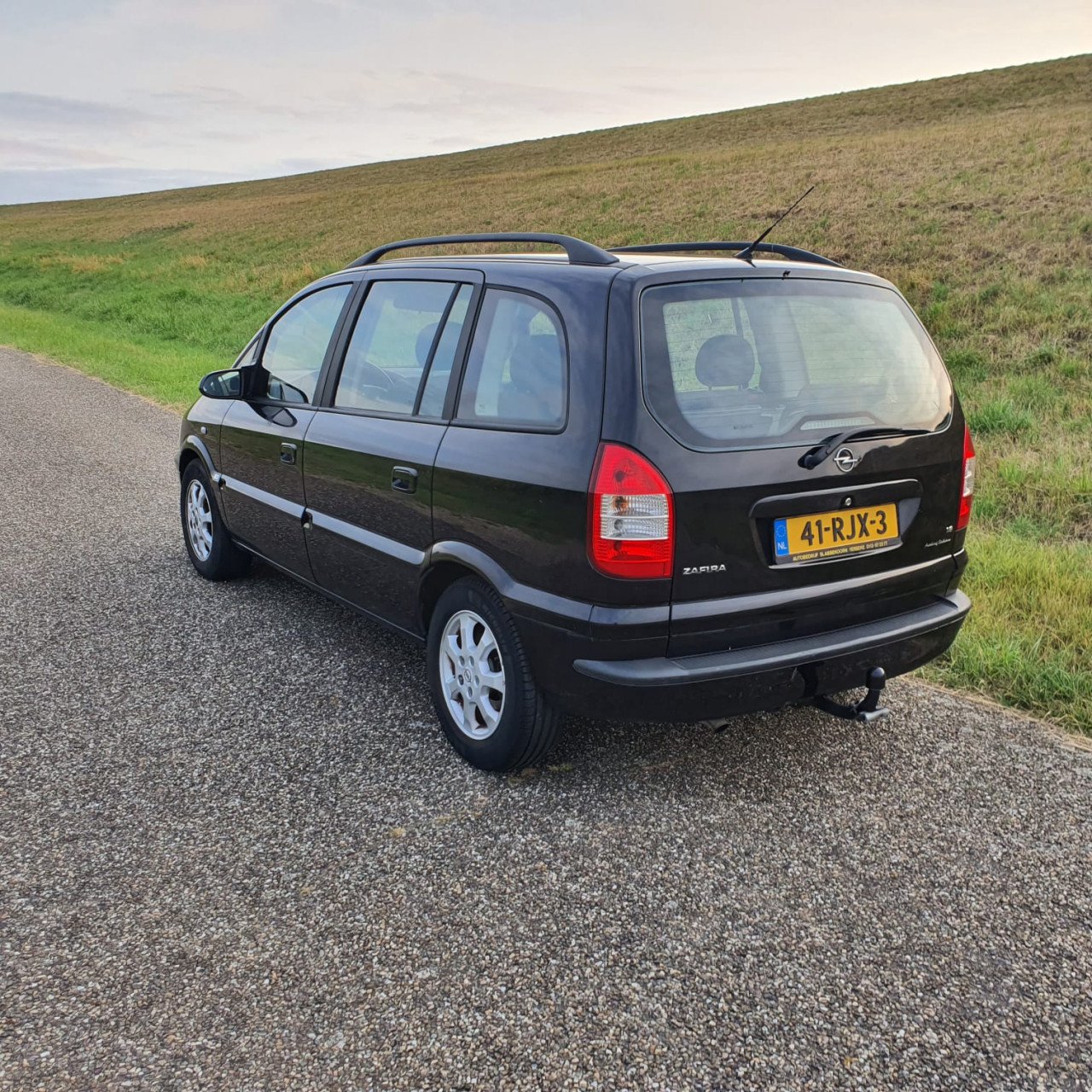 Opel Zafira 1.8 16V Elegance Automaat