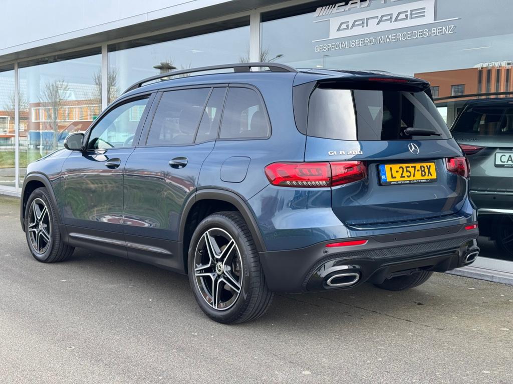Mercedes-Benz 200-klasse glb amg night-pakket automaat , wegklapbare trekha