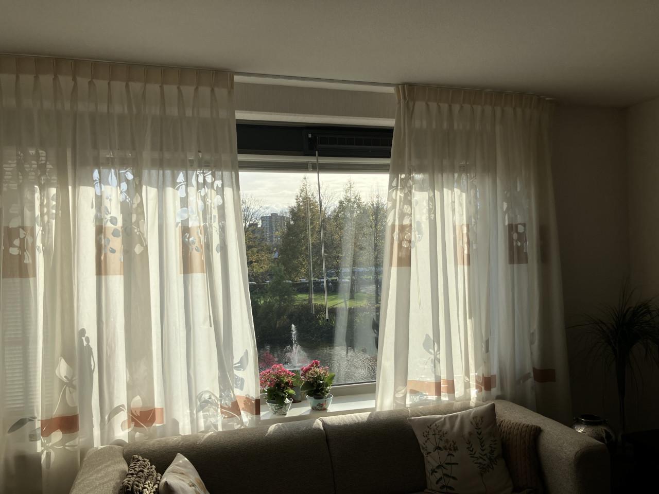 Gordijnen In between