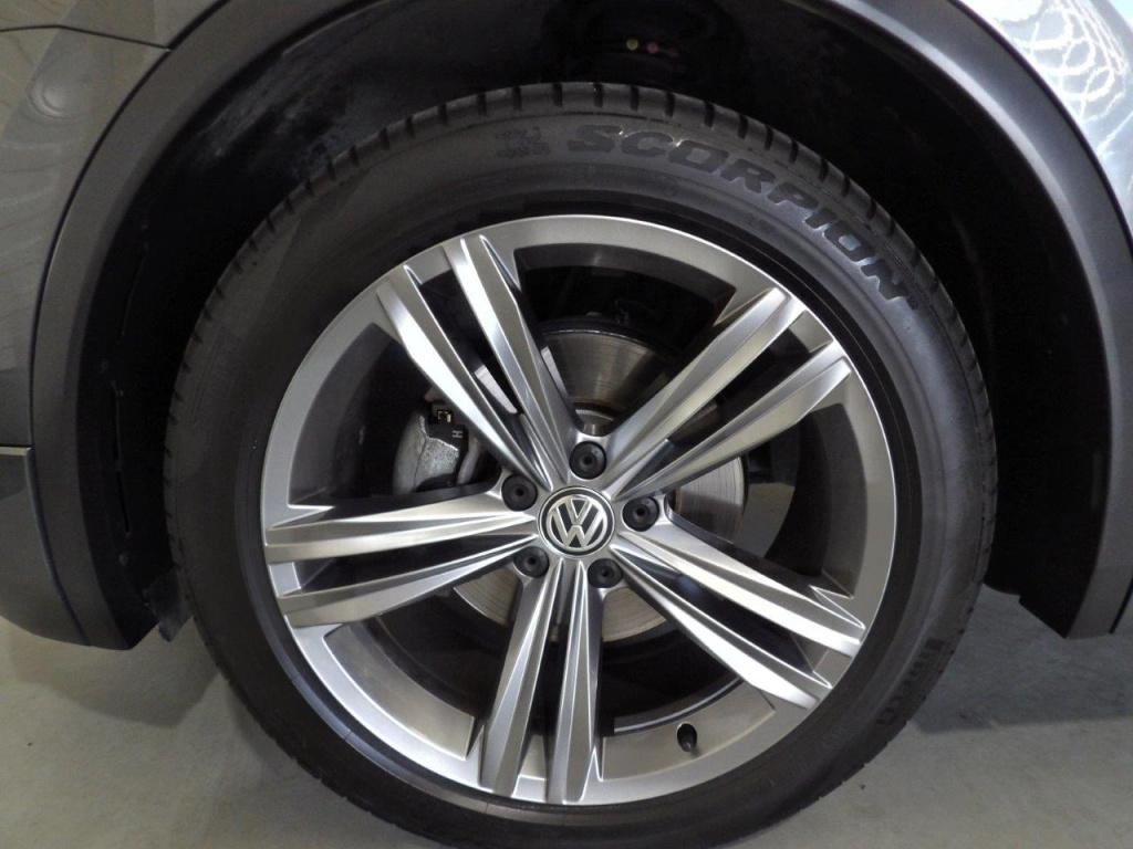 Volkswagen Tiguan 1.5 tsi act r-line