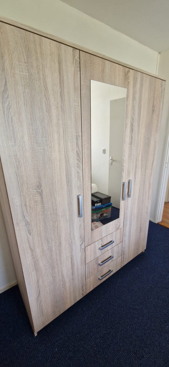 Kledingkast (JYSK Vellerup)