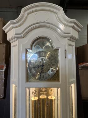 Staande vitrine Klok  van Es