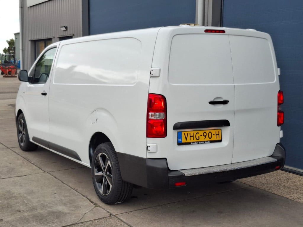 Opel Vivaro 1.5 cdti l2h1 edition l3h1 / airco / cruise controle / 3 zits /