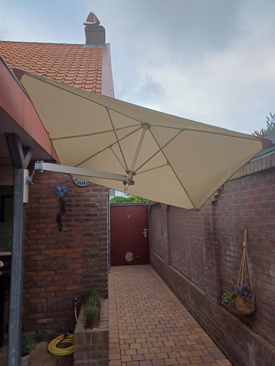 Muuromparasol UMBROSA
