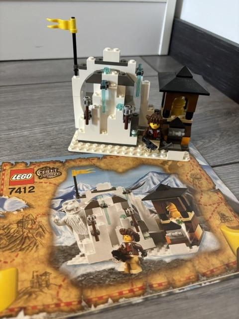 Lego 7412 Yeti's hideout