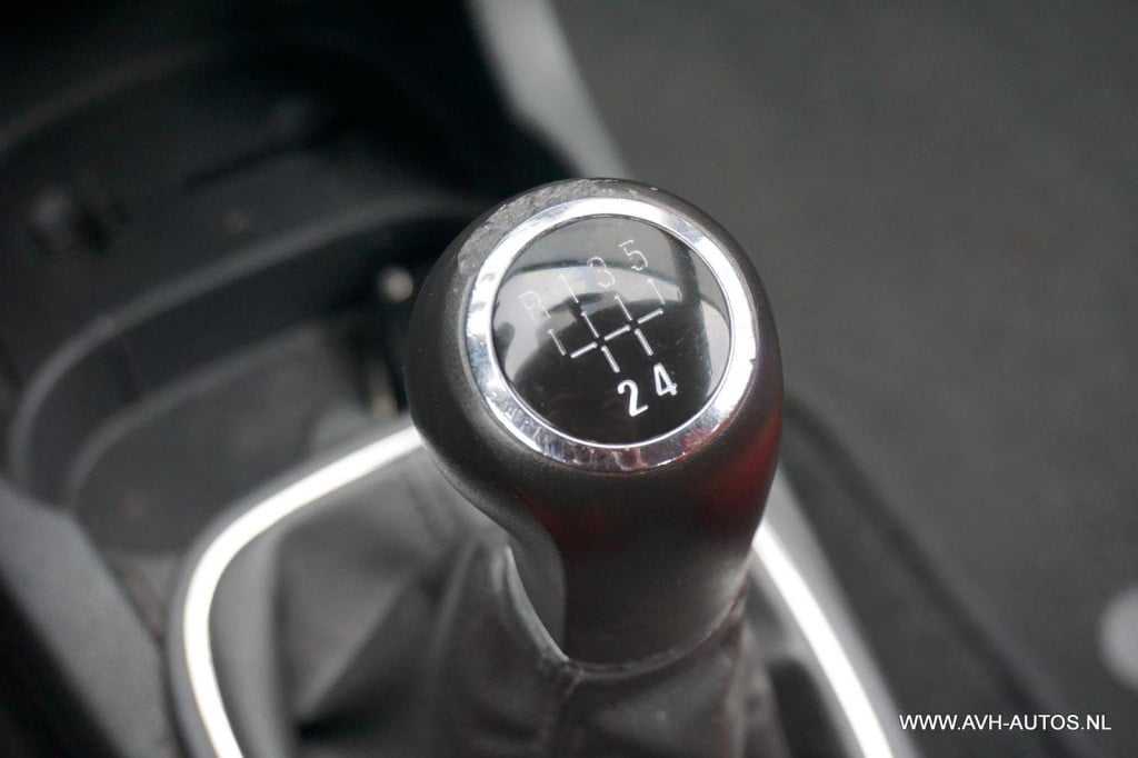 Opel Corsa 1.2-16v enjoy