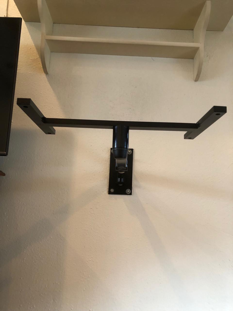 Vogel's Eindhoven TV Beugel - Gebruikt