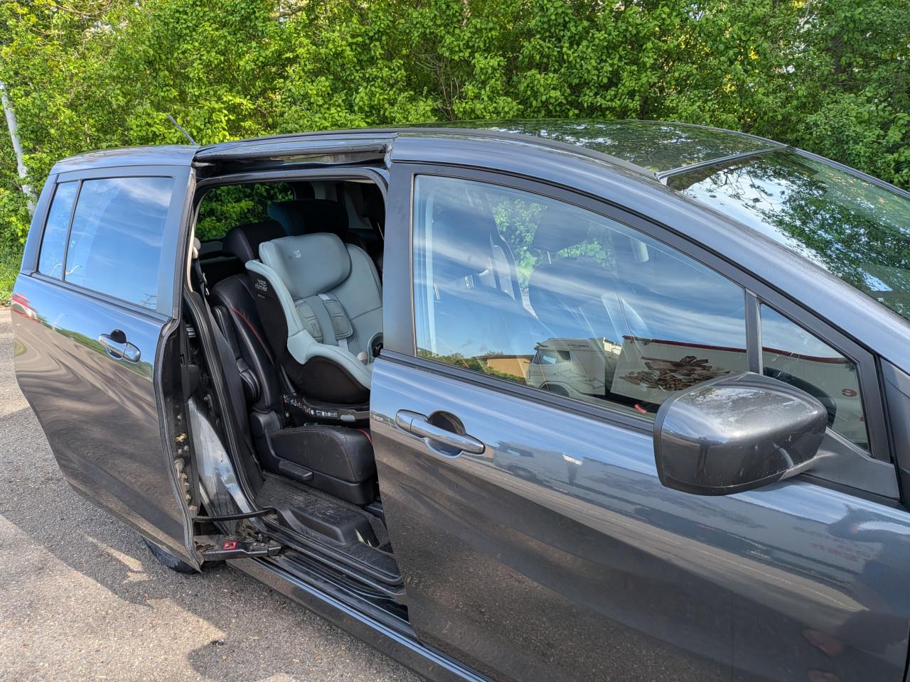 Mazda 5 2.0 7 persoons