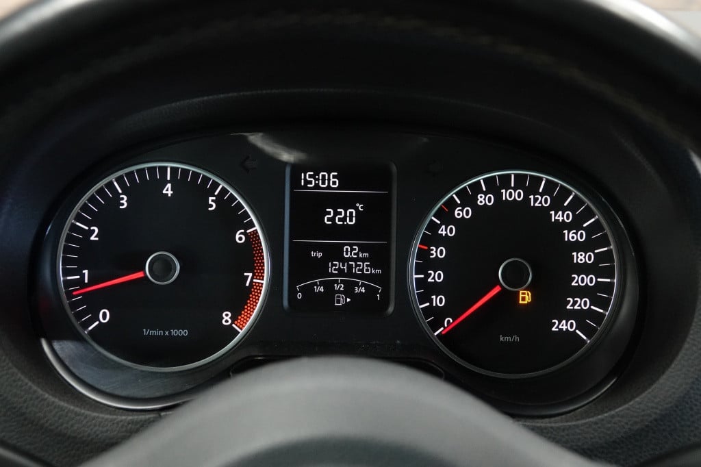 Volkswagen Polo 1.4-16v highline | carplay | cruise | xenon | pdc |