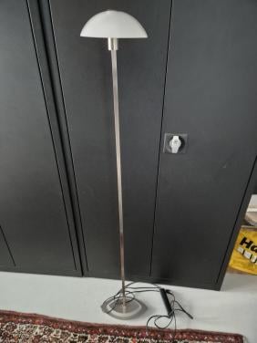 Design vloerlamp gratis