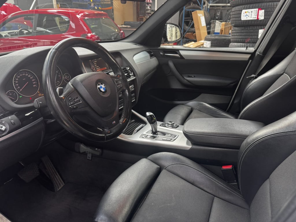 BMW X3 xdrive20i high executive | m-pakket | 19'' lmv | pano | camera