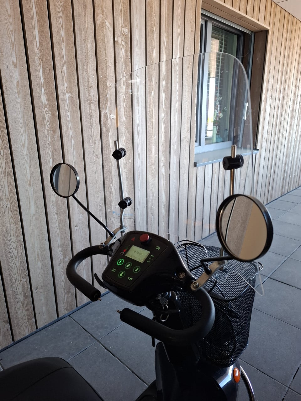 Scootmobiel Solo 3 grijs