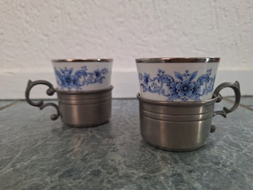 Set Bareuther Blauw kopje in tinnen kop