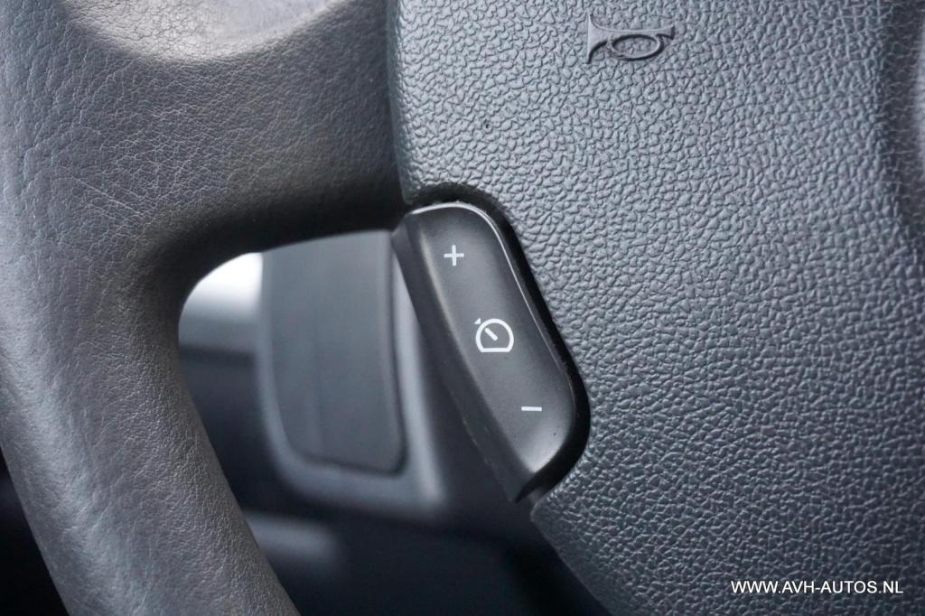 Renault Clio 1.5 dci authentique