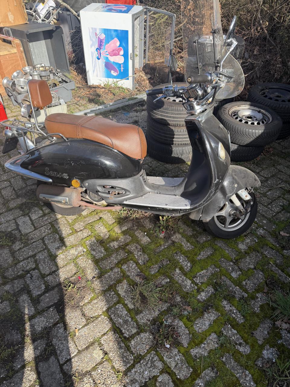 Scooters voor onderdelen