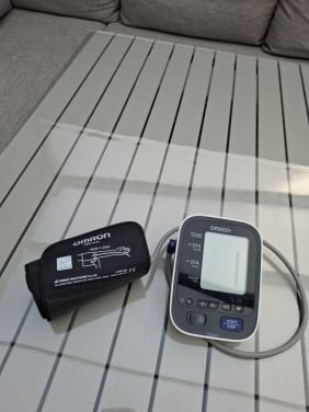 Omron M7 Intelli IT