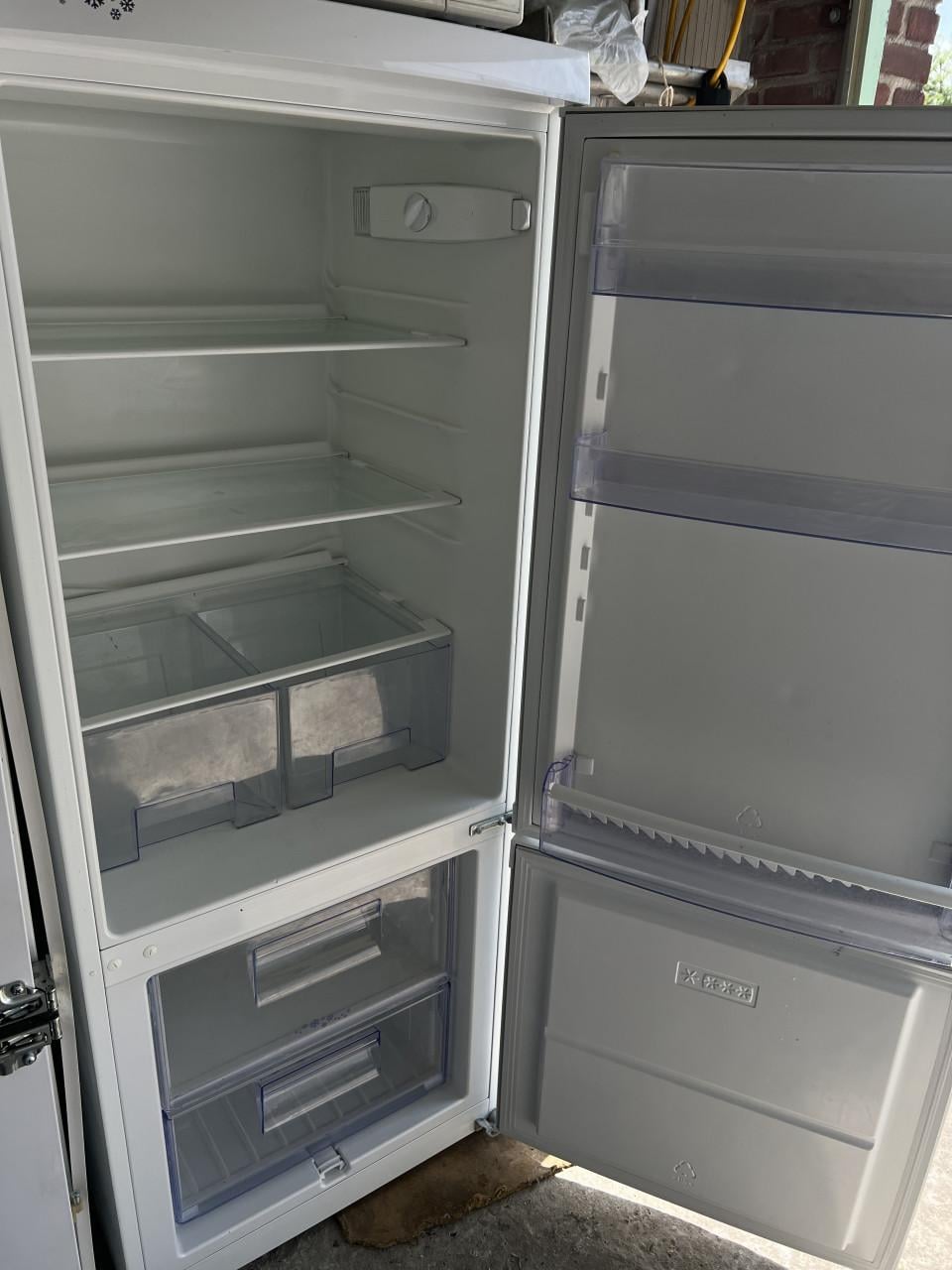 AEG koel vries combinatie Koelkast vriezer 150x60 cm. Energielabel A+