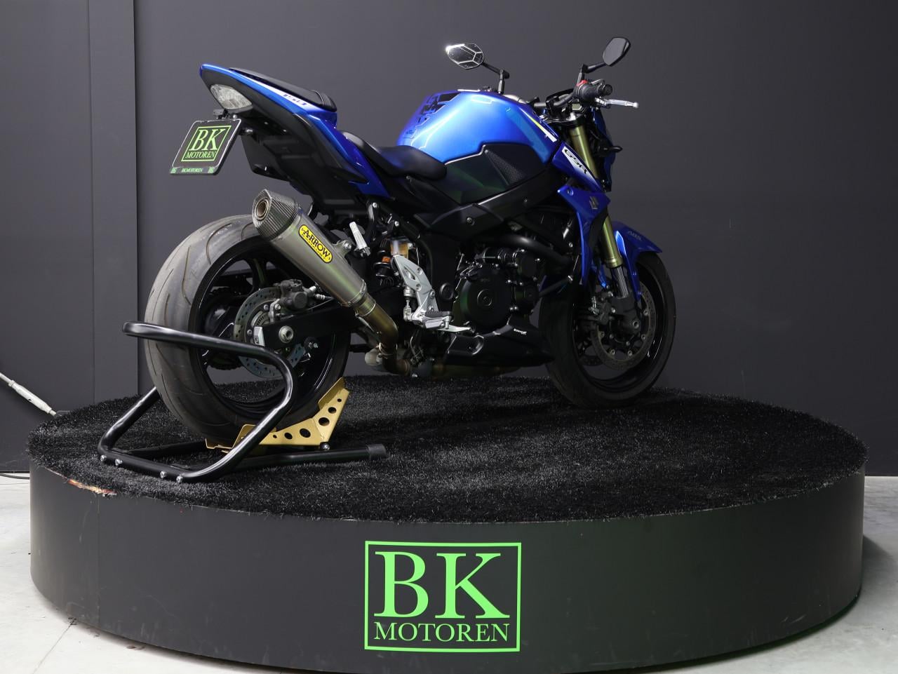 GSR 750 A