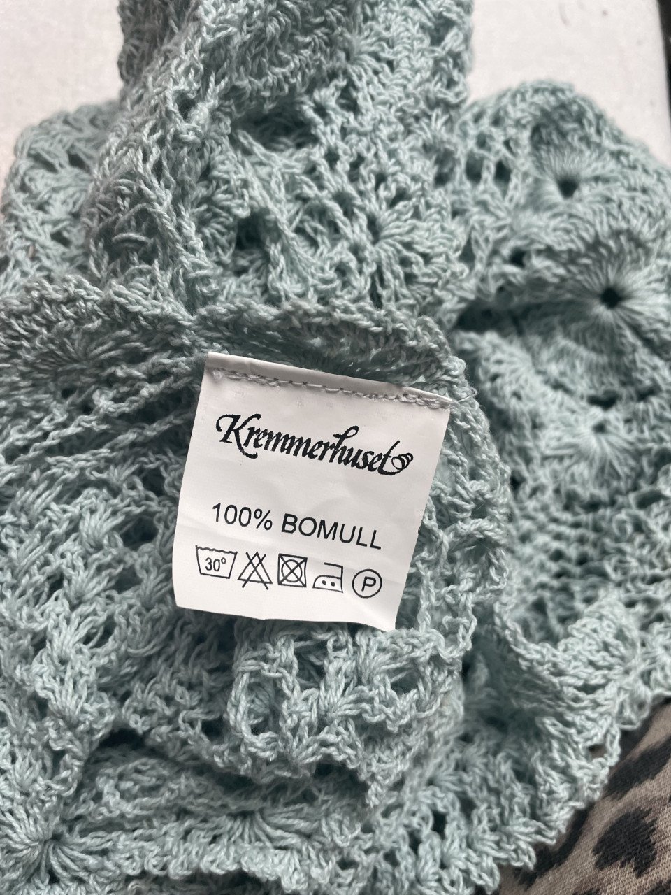 Brocante, gehaakt kleedje