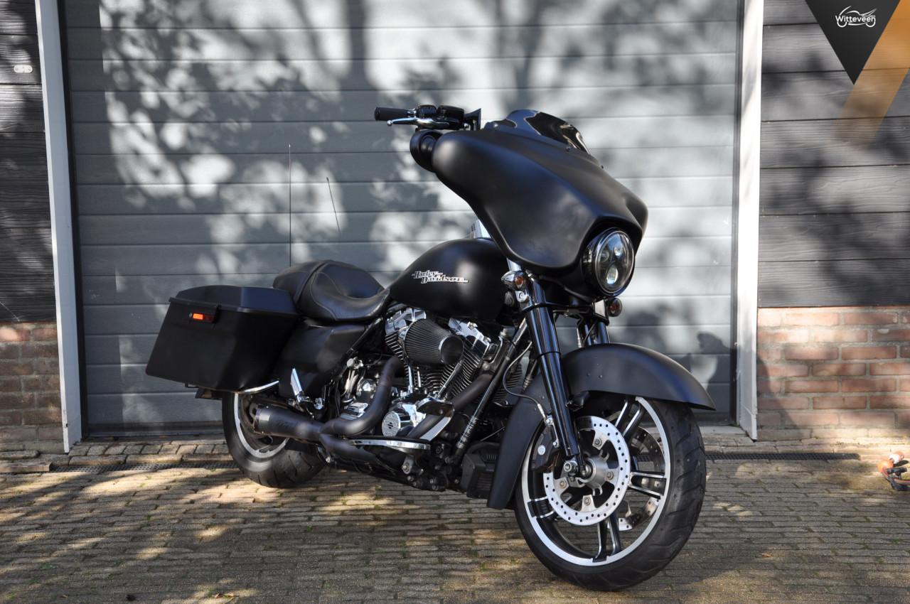 Harley-Davidson FLHX Street Glide 103 ABS