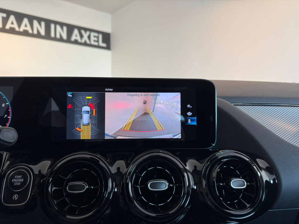 Mercedes-Benz Gla-klasse 180 business solution