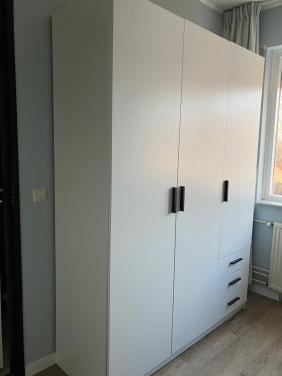 Kledingkast te koop