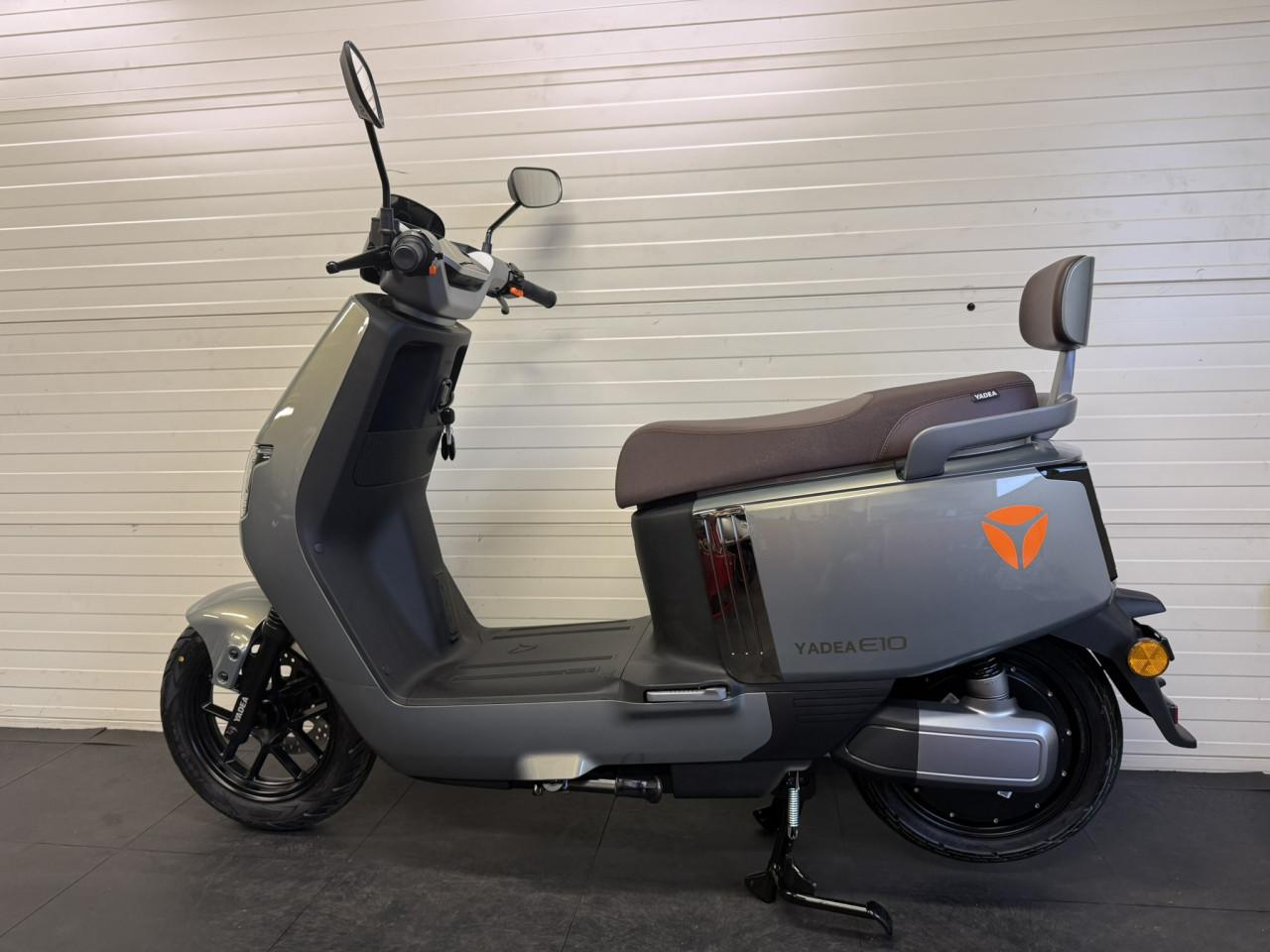 Yadea E10 – Woon/Werk E-Scooter – Voor €1.998,-