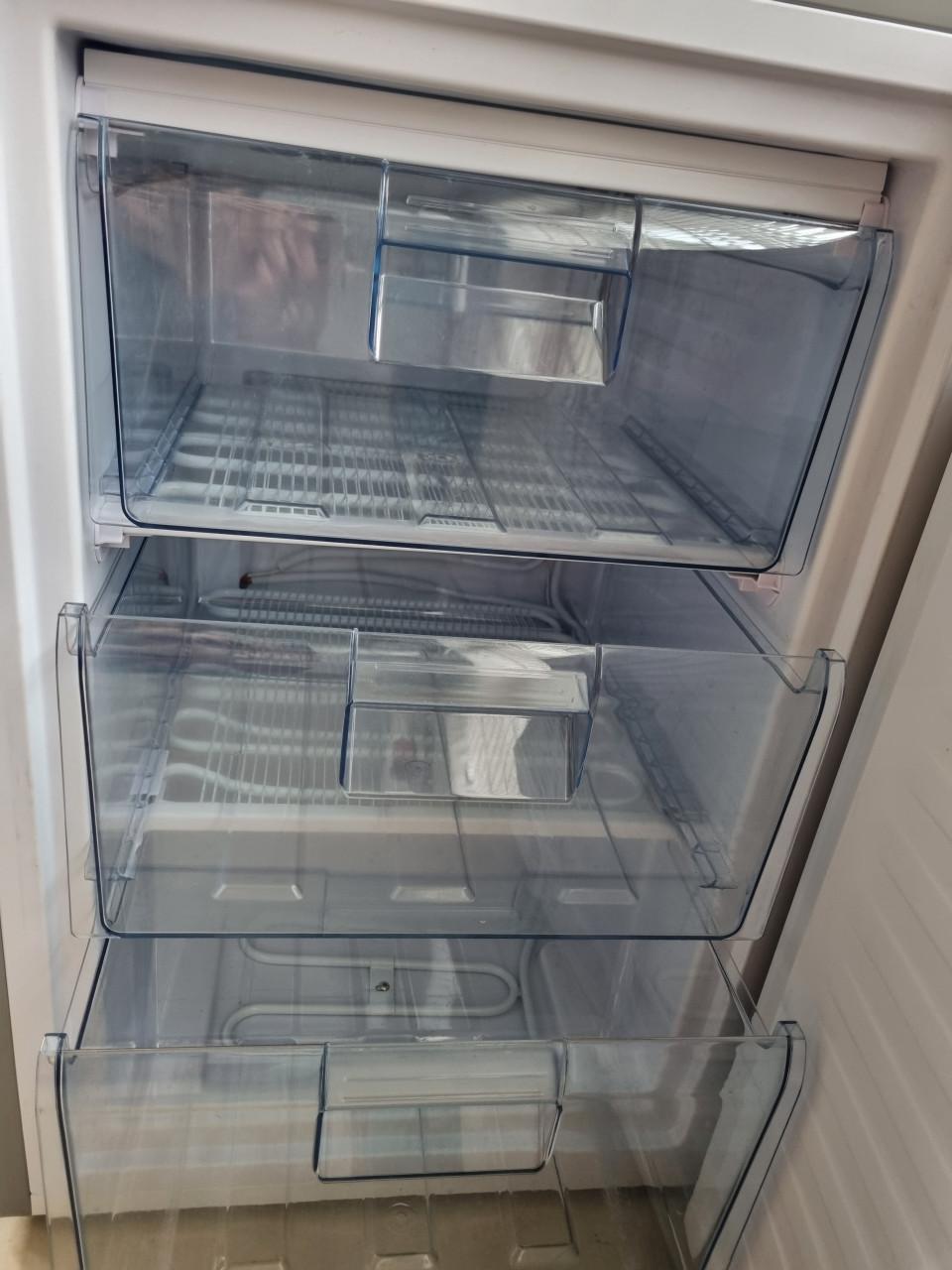 Diepvries tafelmodel ZGAN 3 lades