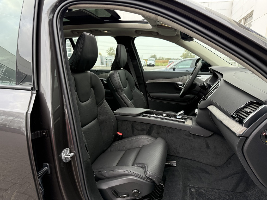 Volvo XC90 t8 awd ultra dark massage stoelen actieprijs!!