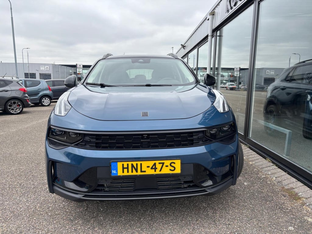 Lynk & Co 01 1.5 261pk plug in hybrid, panodak, 360gr camera, adaptive cc, 