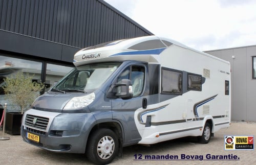 Chausson Welcome 625       (Vast lengtebed+elec. Hefbed)
