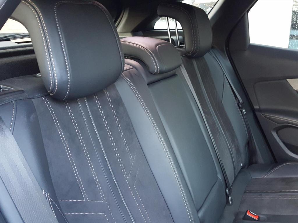 Peugeot 3008 1.2 130pk automaat gt black pack trekhaak | apple carplay & an