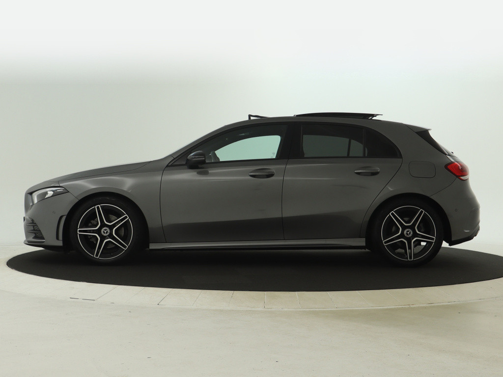 Mercedes-Benz A-Klasse 180 business solution amg | panoramadak | sfeerverli