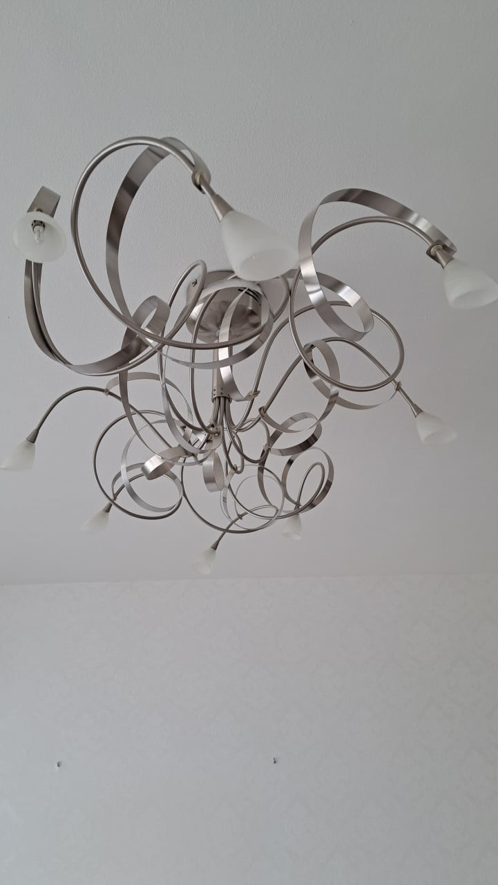 Plafondlamp met krullen
