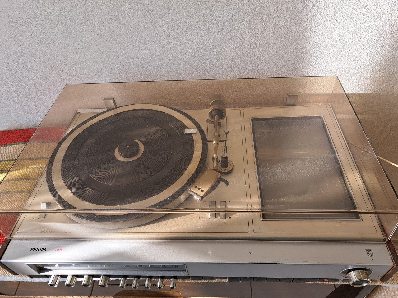Platenspeler ,radio en versterker