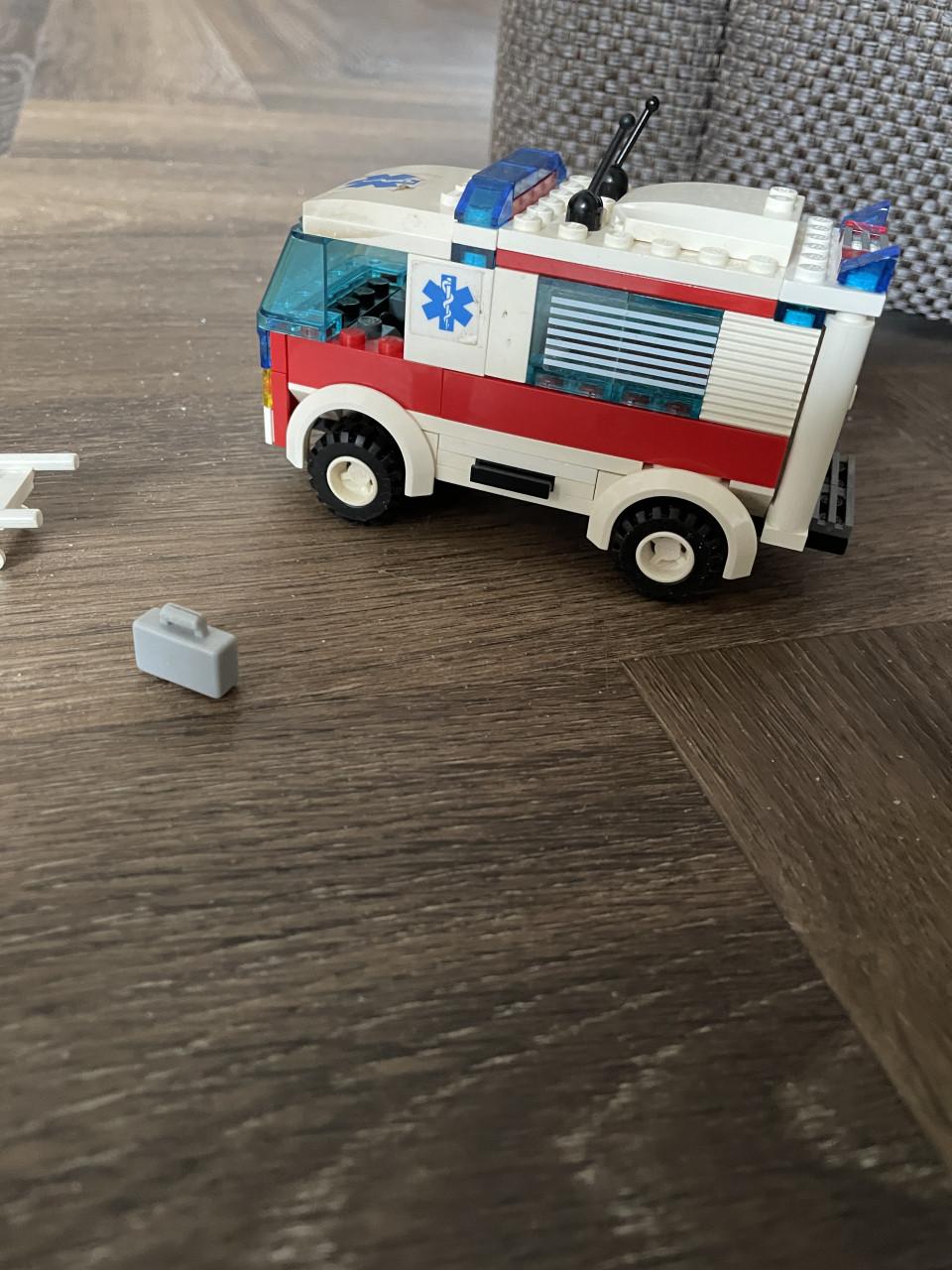 Lego City: Ambulance 7890