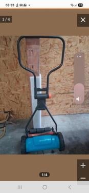 Duwmaaier in zeer goede staat.