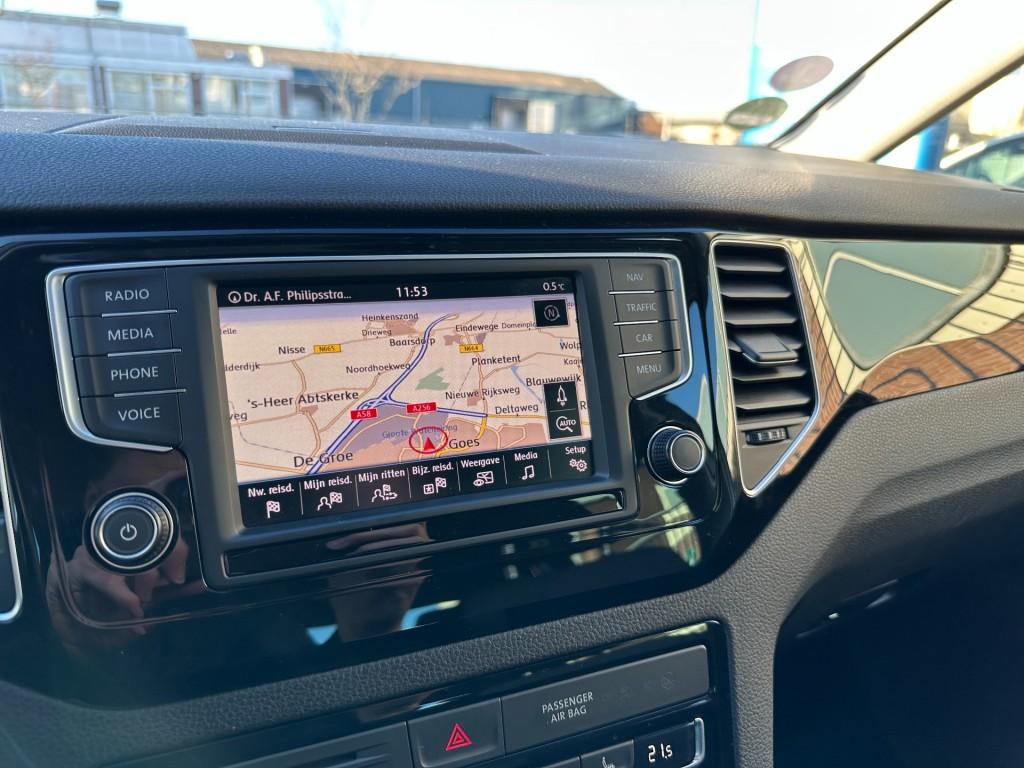 Volkswagen Golf Sportsvan 1.4 tsi highline trekhaak camera xenon dab+