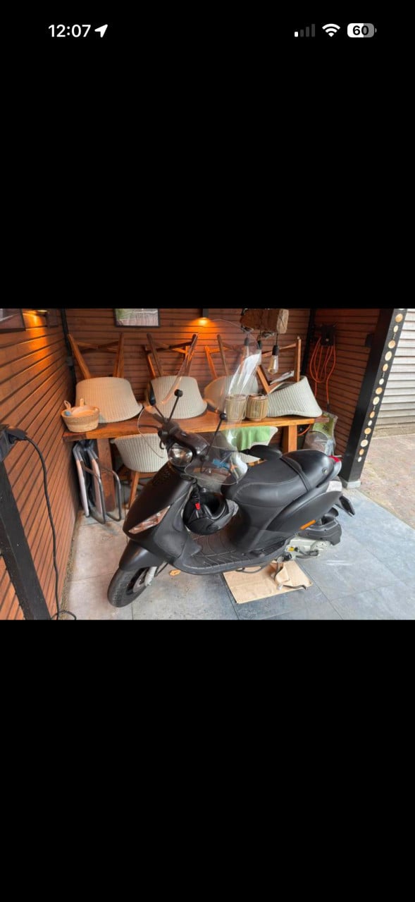 Piaggo zip 2017 te koop