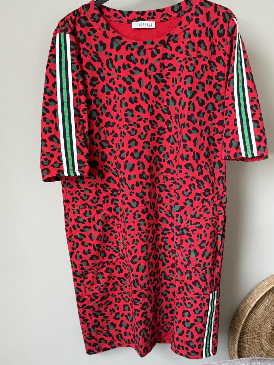 Zgan 2 x aangehad. Trendy Transfer Tuniek/ Jurk. Mt L. 40/42. Kleine 44.