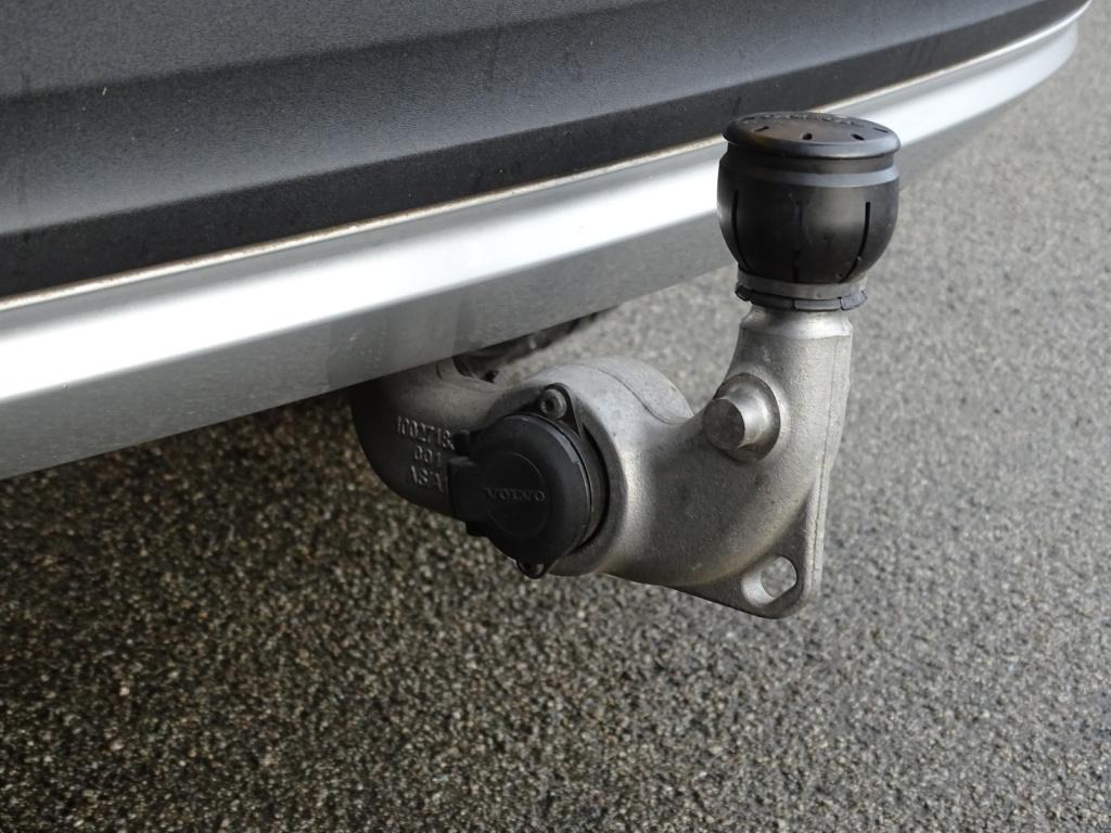 Volvo XC40 2.0 t4 momentum