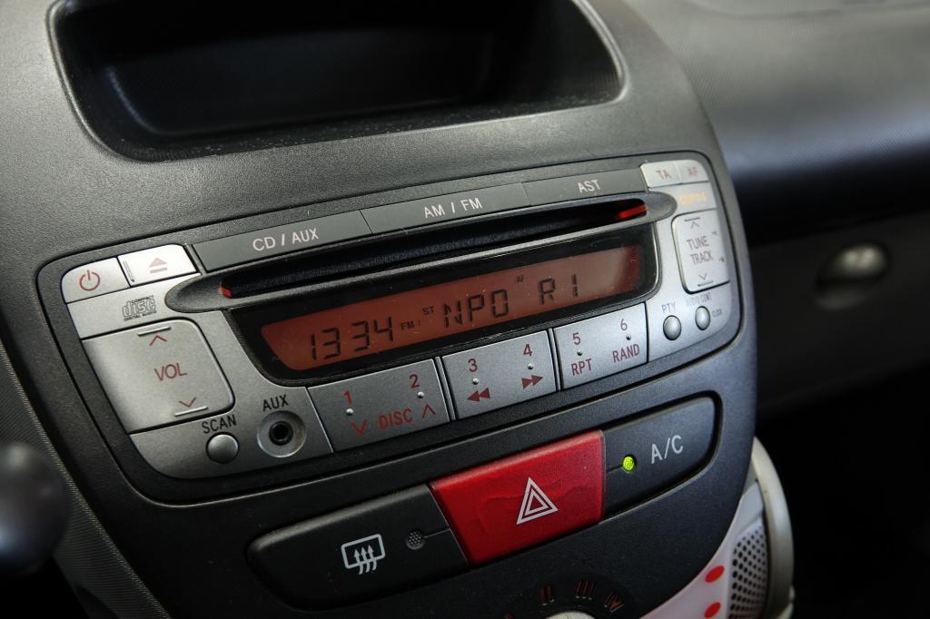 Peugeot 107 1.0-12v sublime | airco | aux |