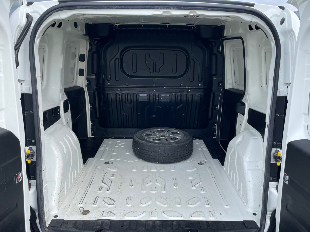 Fiat Doblo cargo 1.3 mj l1h1 actual