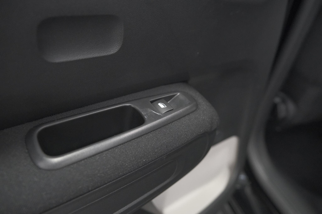 Citroen C3 puretech 110 eat6 shine | apple carplay | parkeersensoren | clim