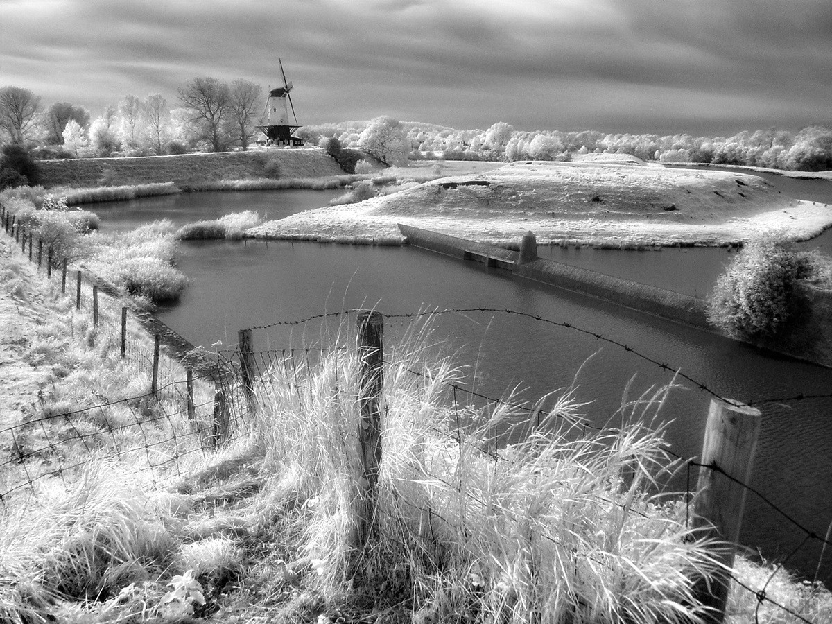 B+W infrarood filters 092 en 093