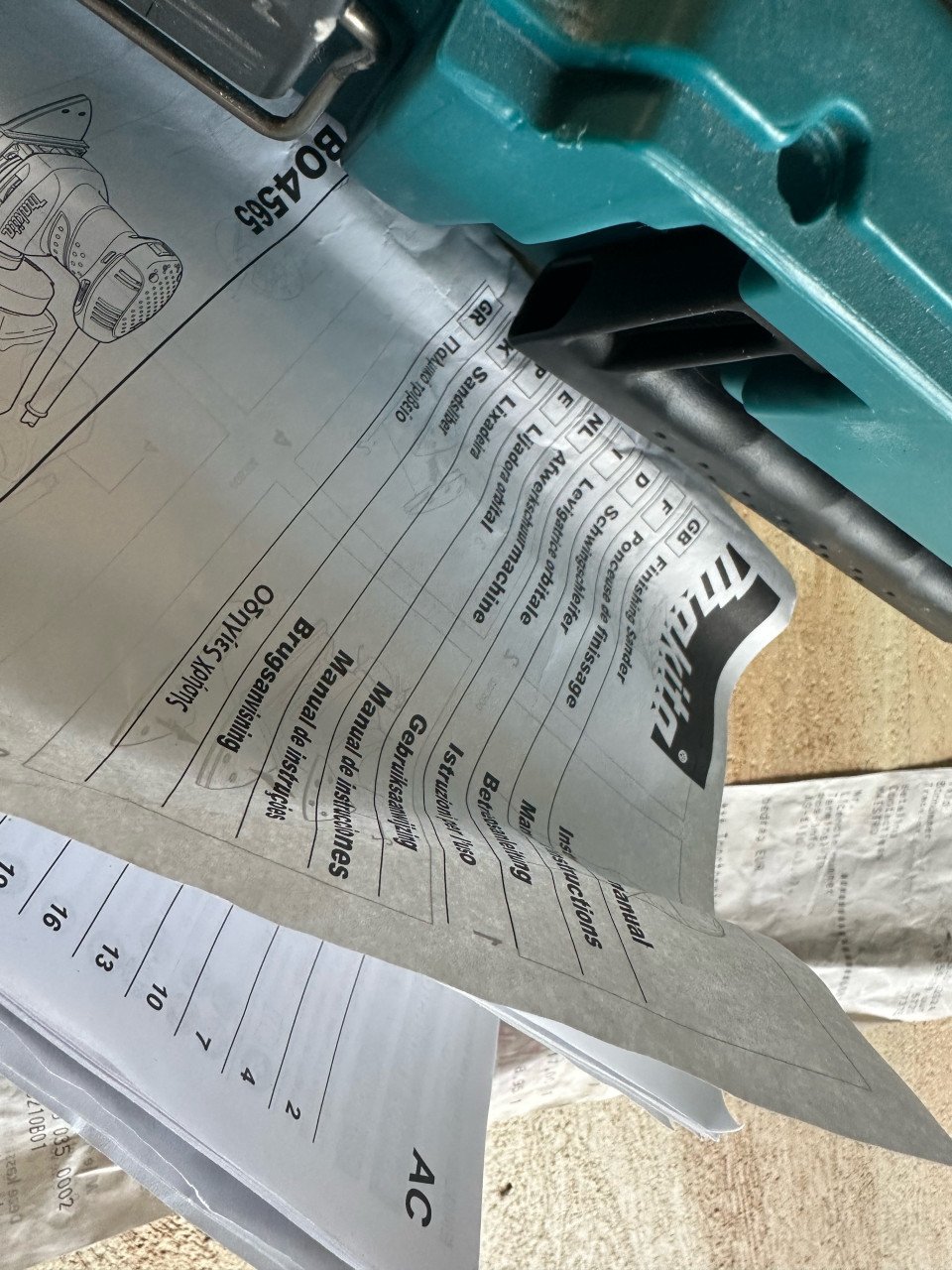 Makita schuurmachine