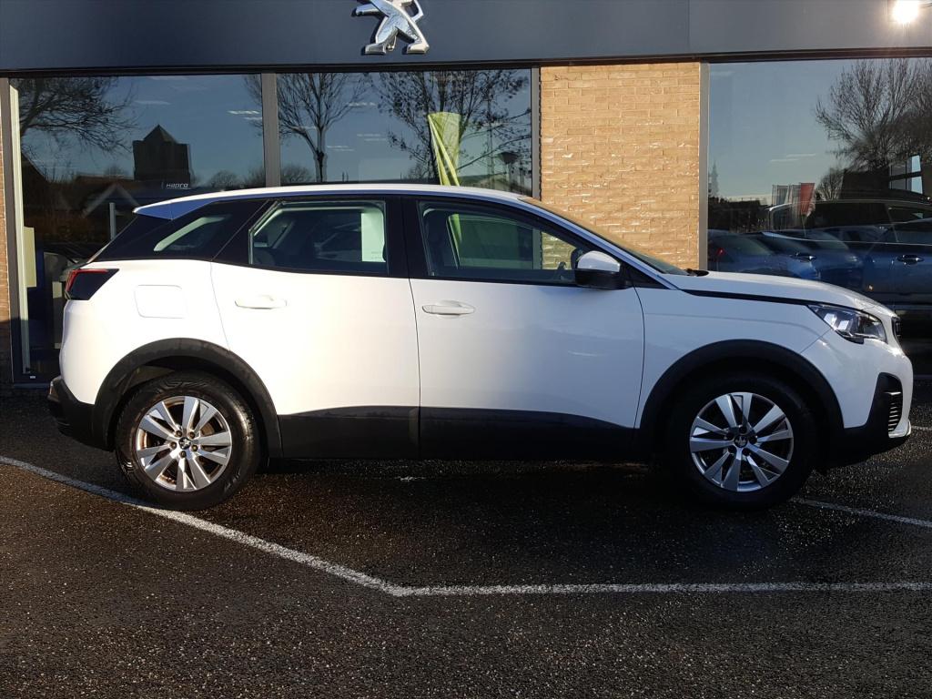 Peugeot 3008 1.2 130pk s&s access trekhaak | cruise control | airco | bluet