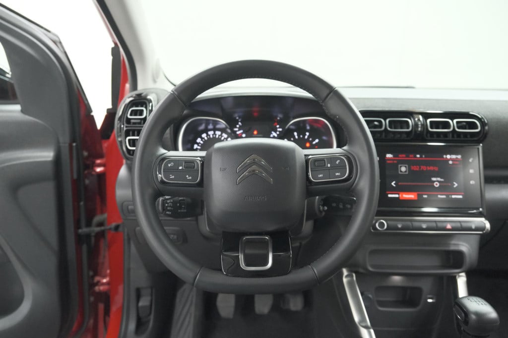 Citroen C3 Aircross puretech 110 feel | trekhaak | camera | apple carplay